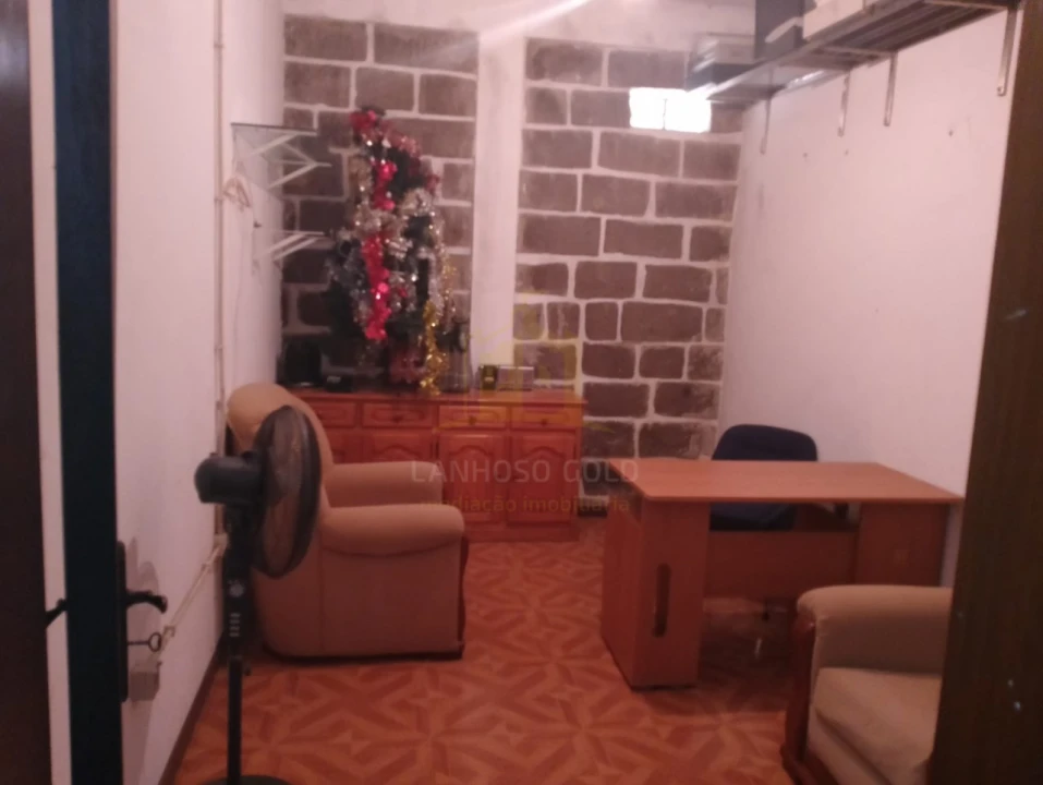 Negócio para Venda em Arcozelo Foto 26