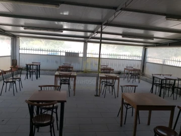 Negócio para Venda em Arcozelo