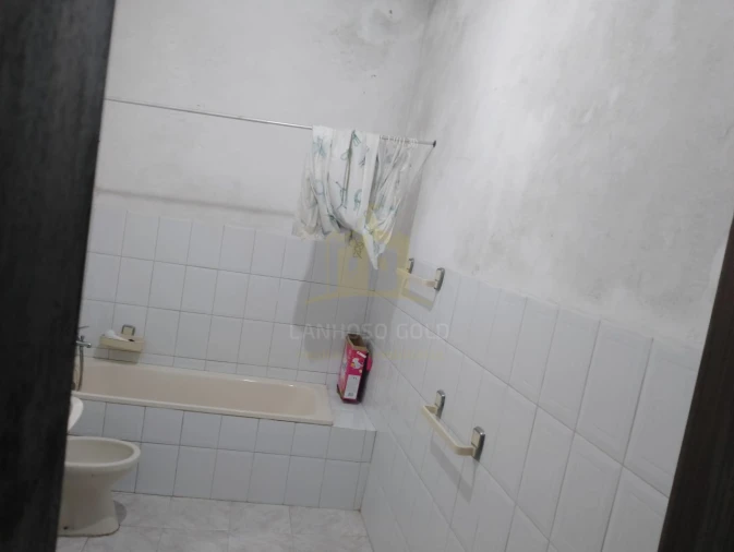 Negócio para Venda em Arcozelo Foto 29
