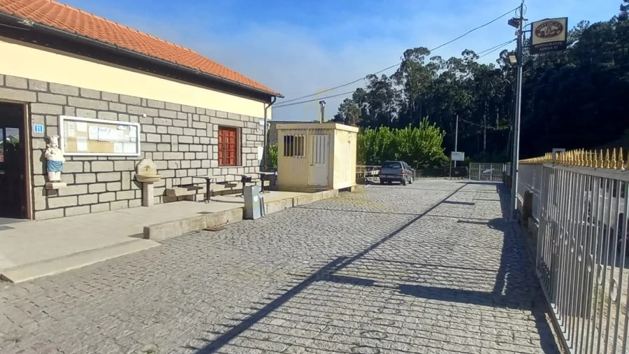 Negócio para Venda em Arcozelo