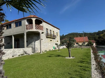 Quinta T5 para Venda em Vieira do Minho