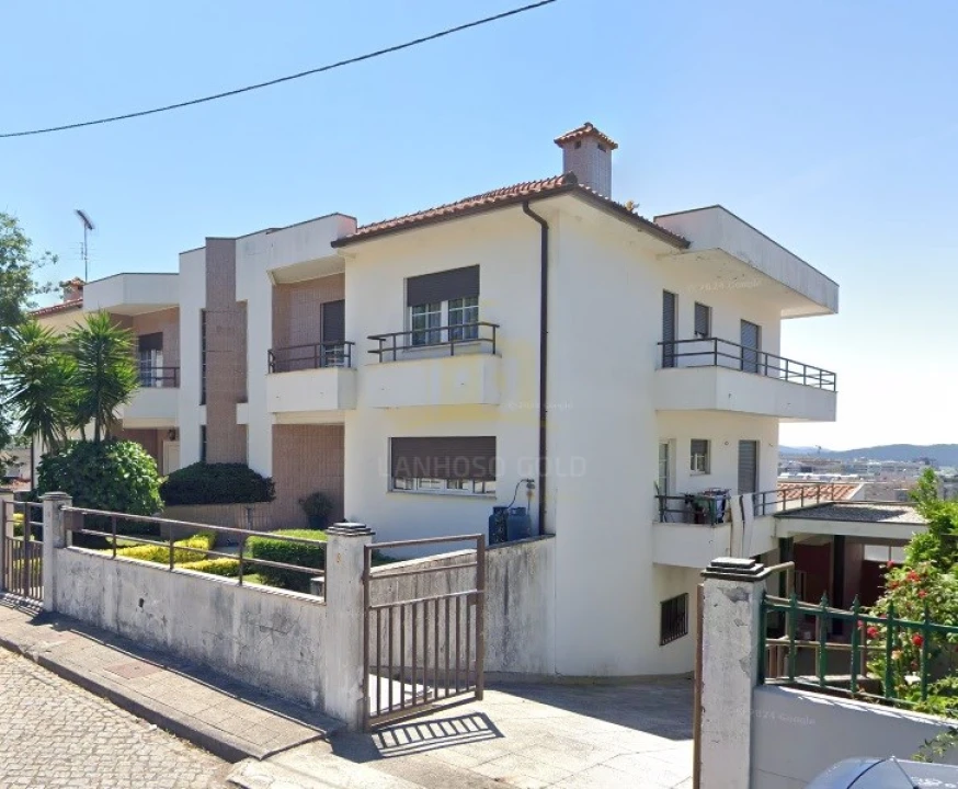Moradia T4 para Venda em São Vitor (Braga) Foto 18