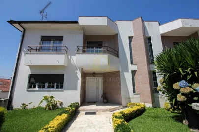 Moradia T4 para Venda em São Vitor (Braga)