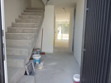 Moradia T3 para Venda em Lanhoso