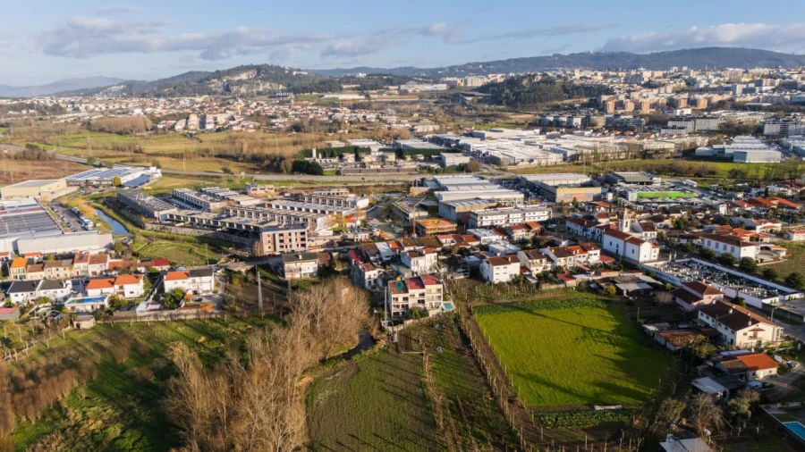 Moradia T4 para Venda em São Vitor (Braga) Foto 39