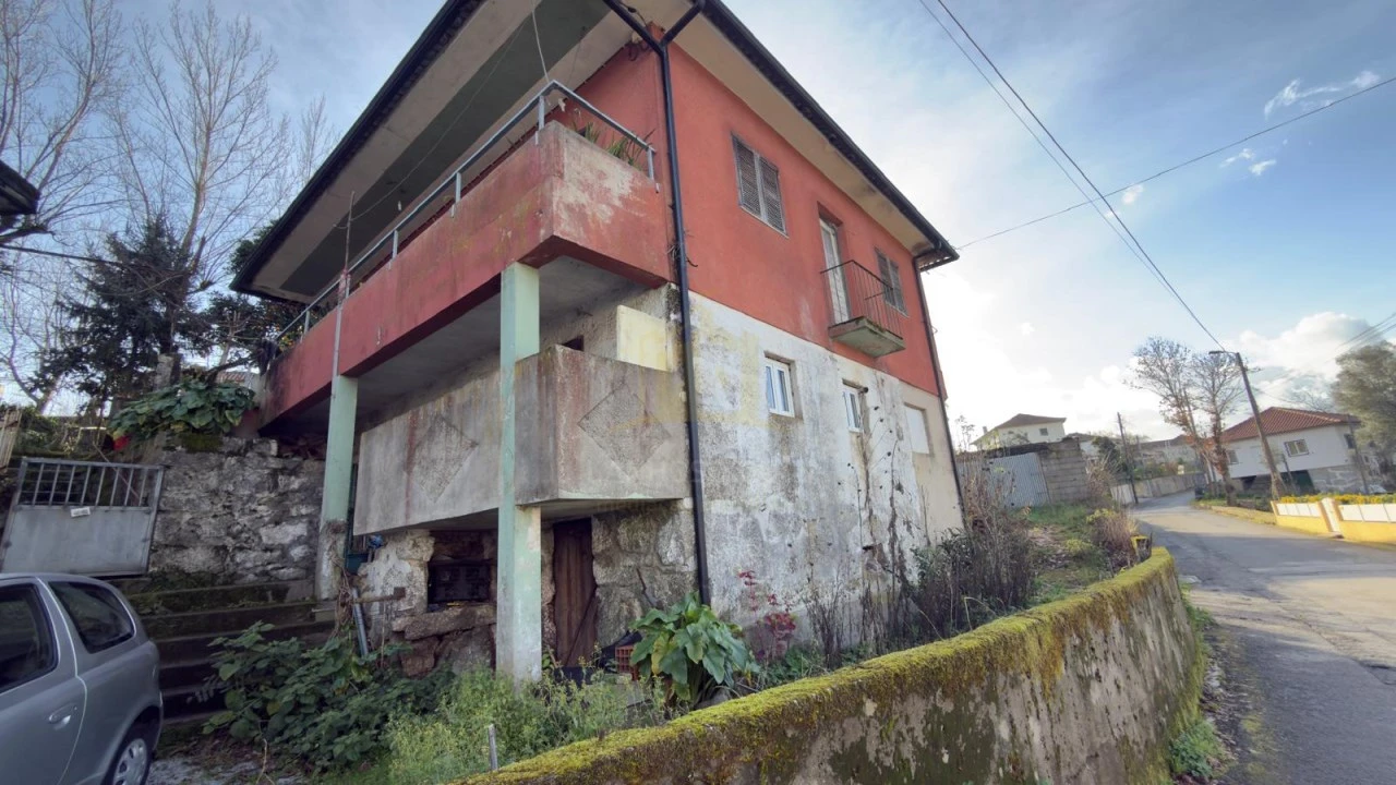 Moradia T5 para Venda em Garfe Foto 10