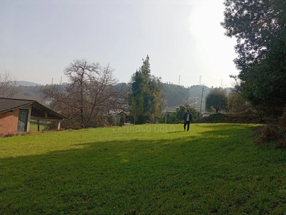 Terreno Misto para Venda em Águas Santas e Moure Foto 2