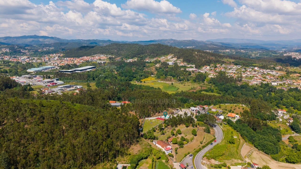 Moradia T4 para Venda em Povoa de Lanhoso (N. Senhora do Amparo) Foto 46