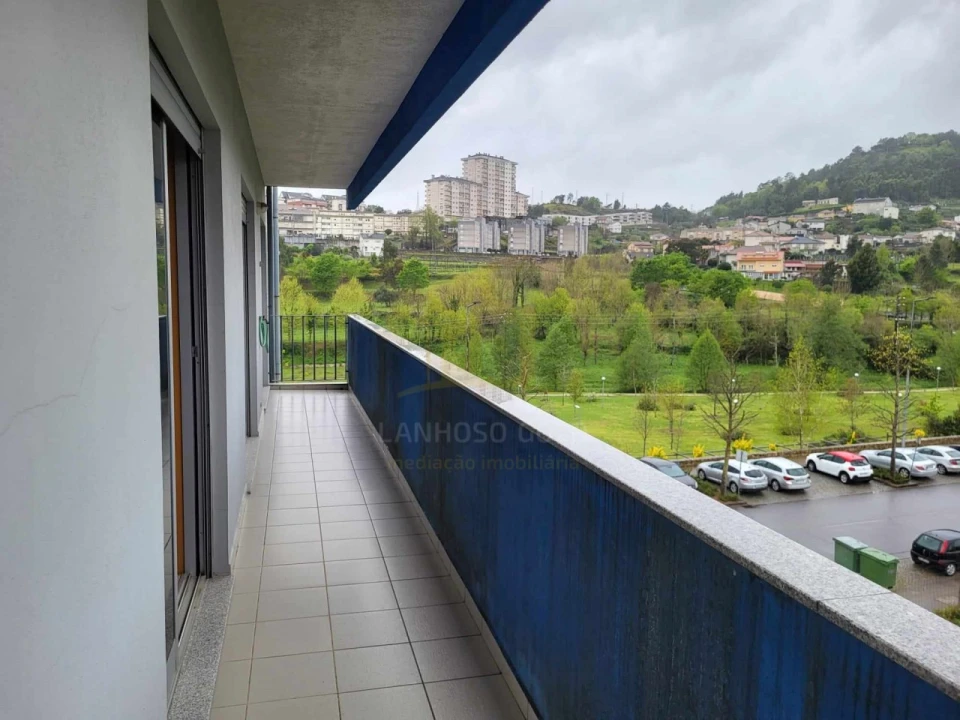 Apartamento T3 para Venda em Povoa de Lanhoso (N. Senhora do Amparo) Foto 14