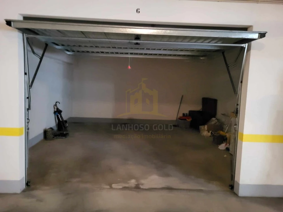 Apartamento T3 para Venda em Povoa de Lanhoso (N. Senhora do Amparo) Foto 23