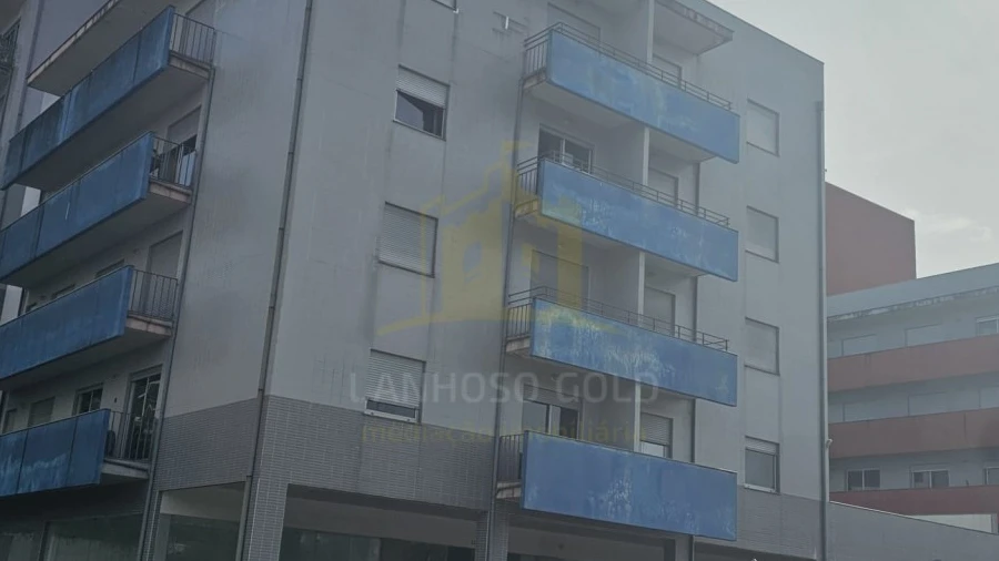 Apartamento T3 para Venda em Povoa de Lanhoso (N. Senhora do Amparo)