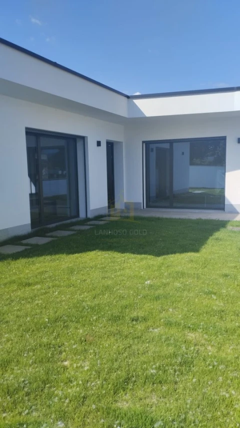 Moradia T3 para Venda em Ferreiros, Prozelo e Besteiros
