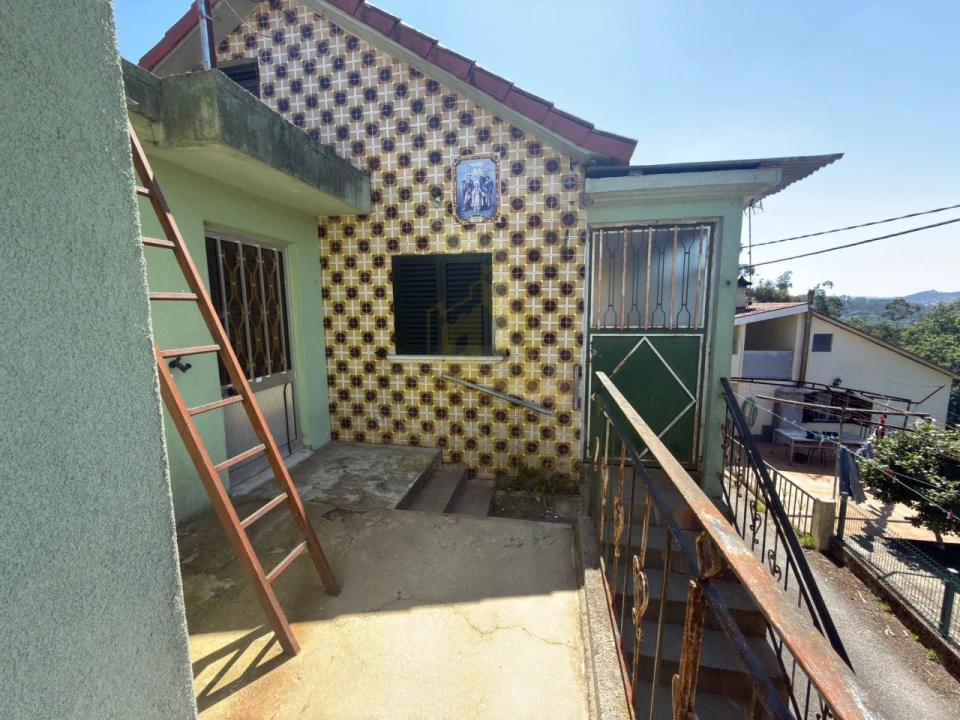 Moradia T4 para Venda em Guilhofrei Foto 6