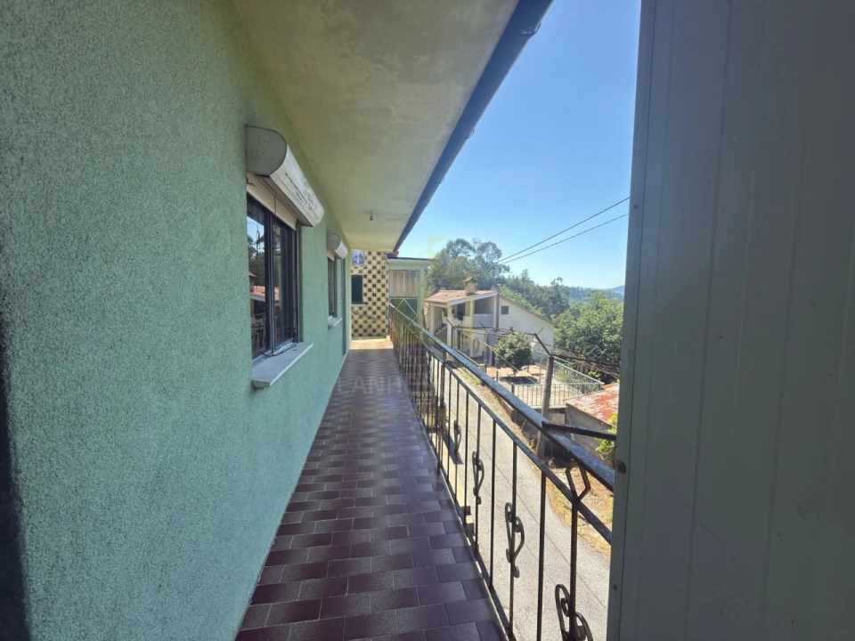 Moradia T4 para Venda em Guilhofrei Foto 13