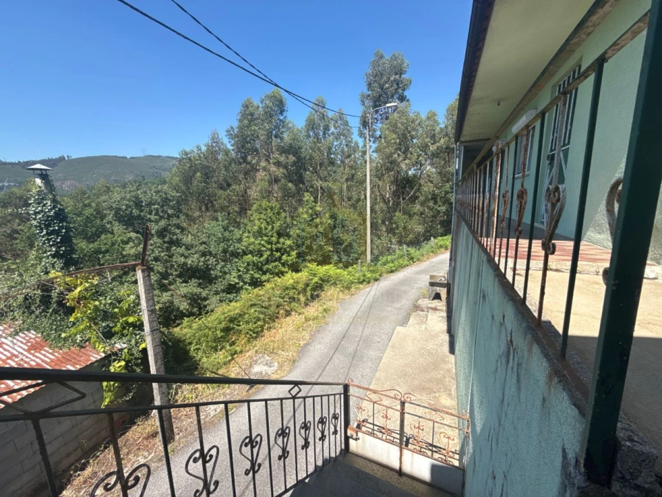 Moradia T4 para Venda em Guilhofrei Foto 14