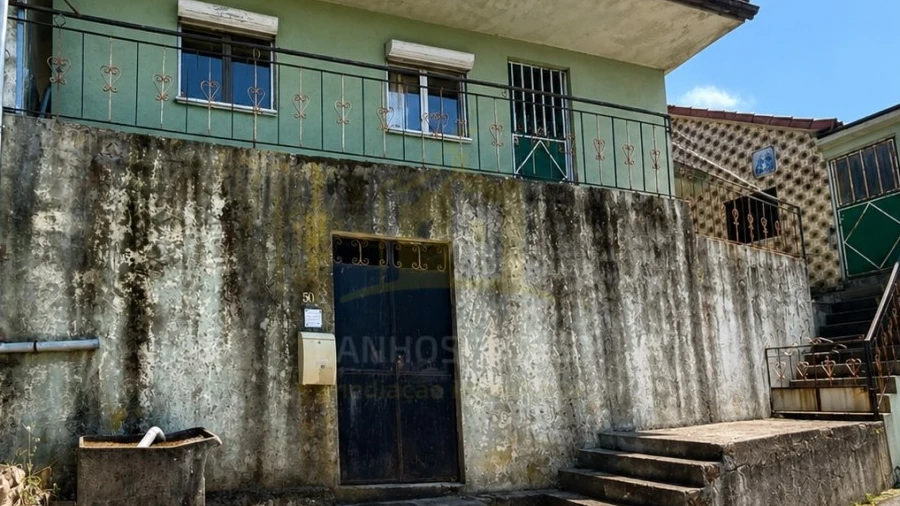 Moradia T4 para Venda em Guilhofrei