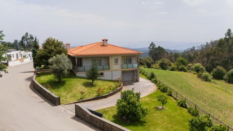 Moradia T5 para Venda em Espinho