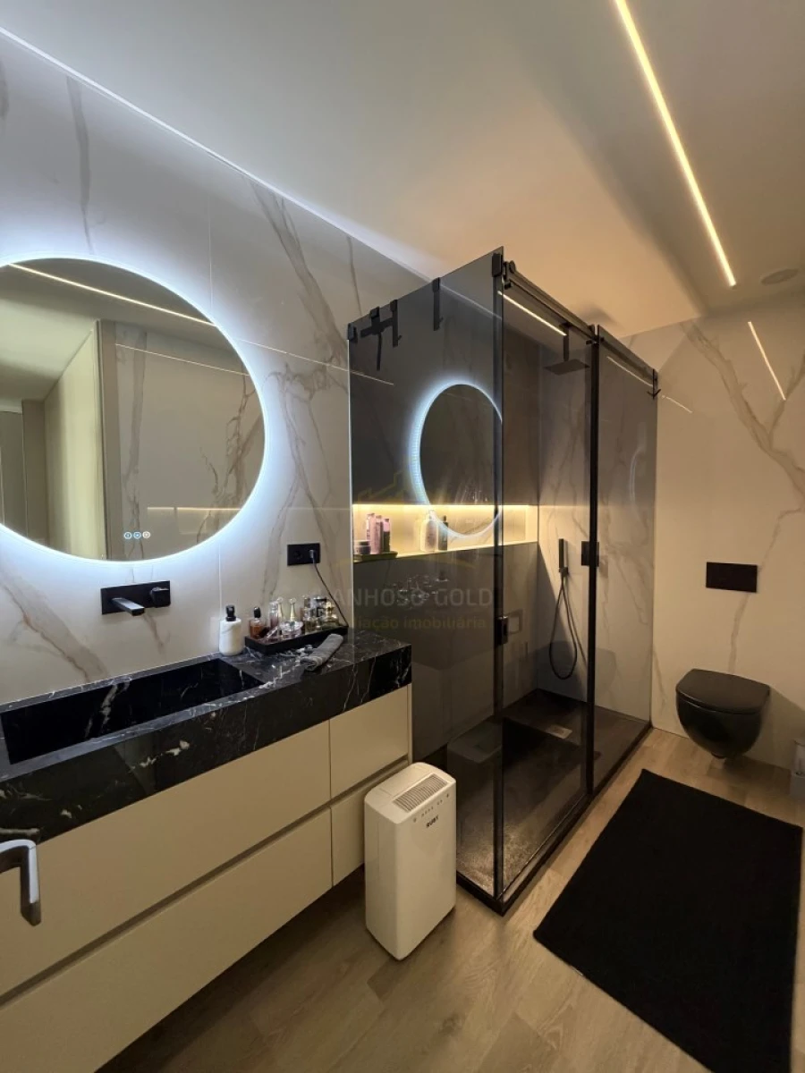 Apartamento T3 para Venda em Nogueiró e Tenões Foto 21