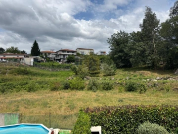 Terreno para Venda em Povoa de Lanhoso (N. Senhora do Amparo)