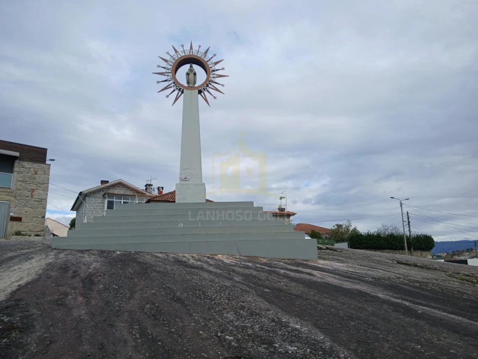 Terreno para Venda em Povoa de Lanhoso (N. Senhora do Amparo) Foto 4