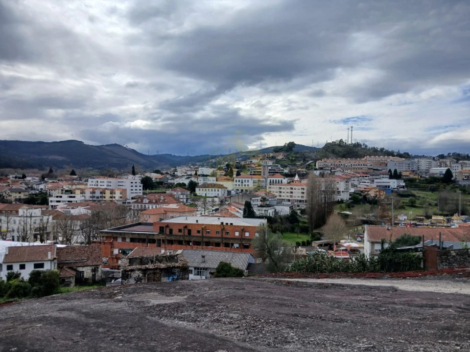 Terreno para Venda em Povoa de Lanhoso (N. Senhora do Amparo) Foto 7