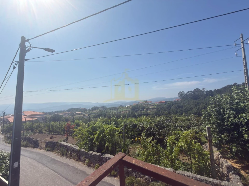 Terreno para Venda em Sobradelo da Goma Foto 17