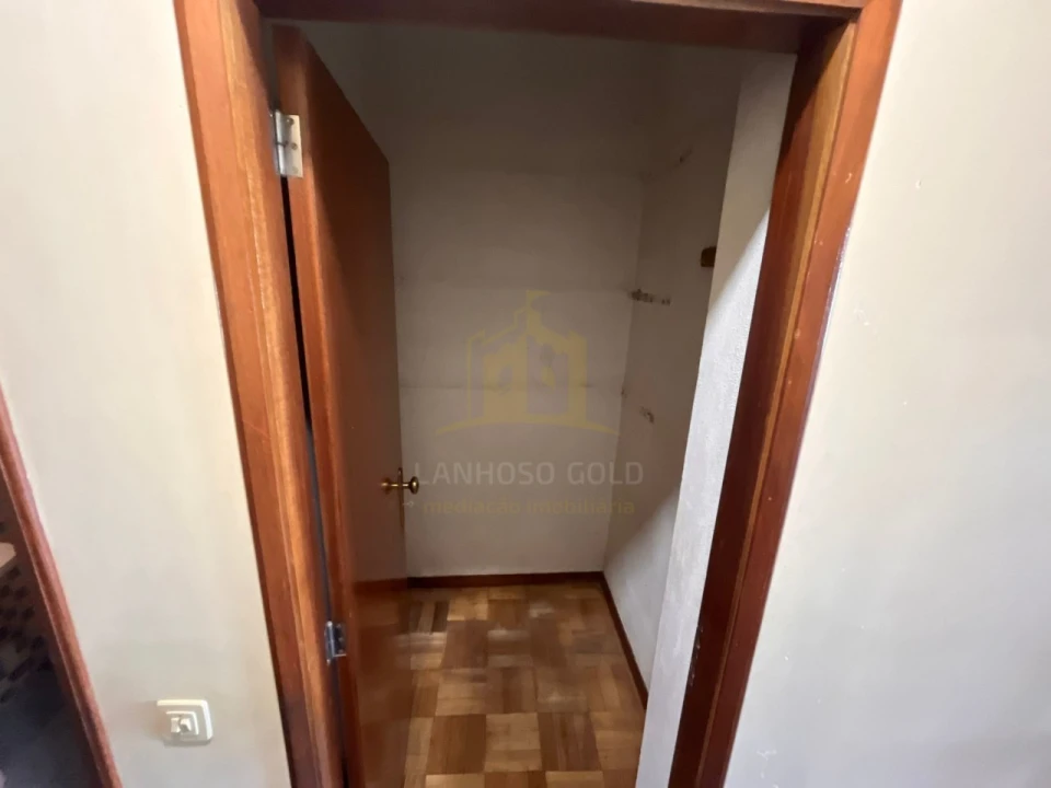 Apartamento T2 para Venda em São Vicente (Braga) Foto 10