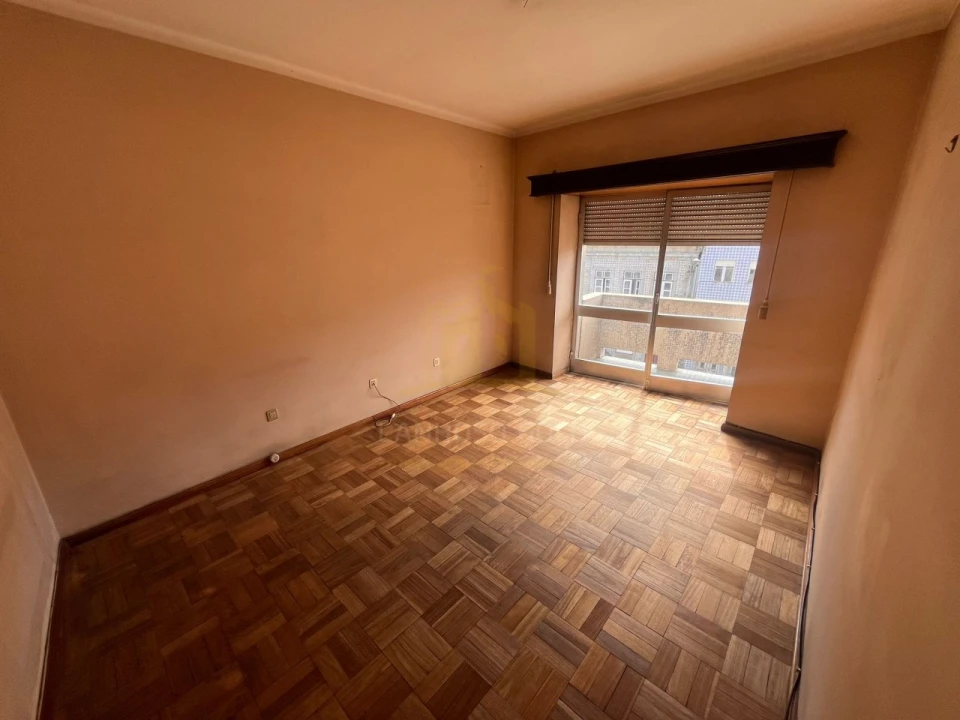 Apartamento T2 para Venda em São Vicente (Braga) Foto 11