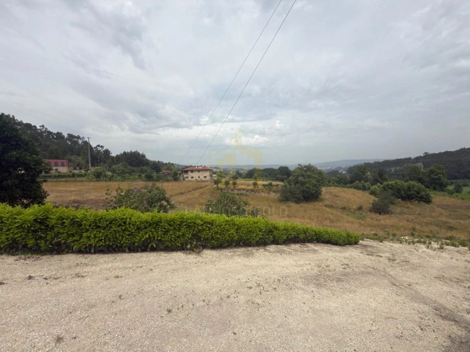 Moradia T2 para Venda em Arões (Santa Cristina) Foto 15