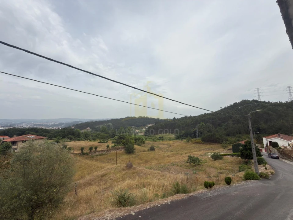 Moradia T2 para Venda em Arões (Santa Cristina) Foto 30