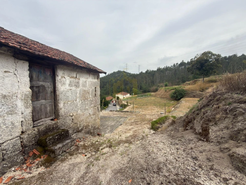 Moradia T2 para Venda em Arões (Santa Cristina) Foto 12