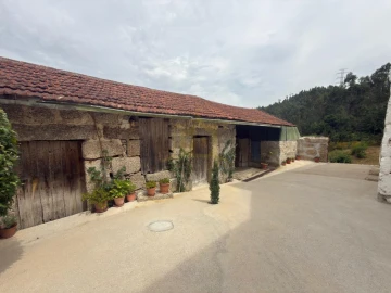 Moradia T2 para Venda em Arões (Santa Cristina)