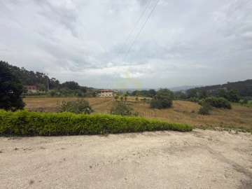 Moradia T2 para Venda em Arões (Santa Cristina)