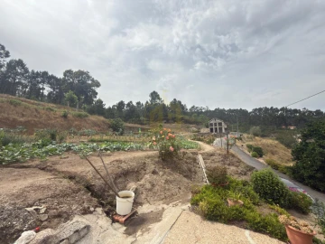 Moradia T2 para Venda em Arões (Santa Cristina)