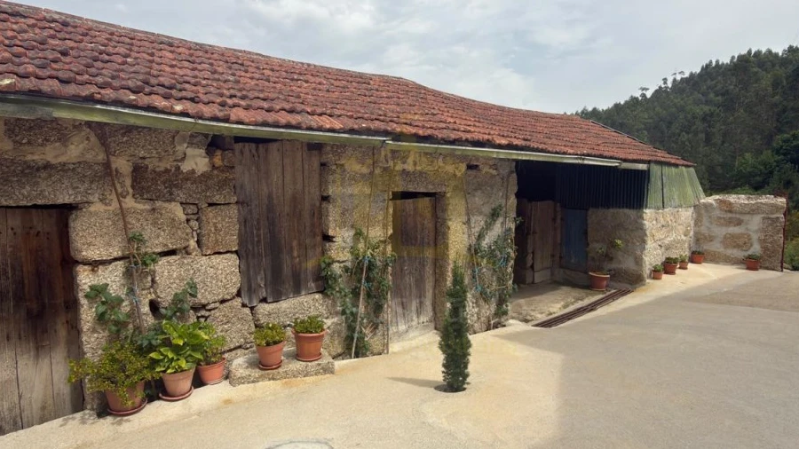Moradia T2 para Venda em Arões (Santa Cristina)