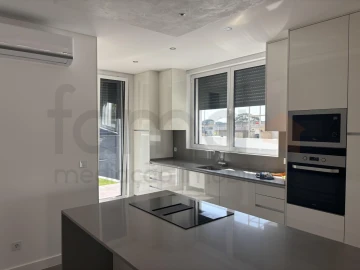Moradia T3 para Venda em Alcabideche