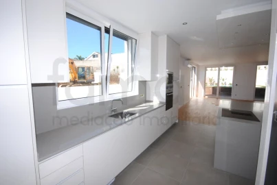 Moradia T3 para Venda em Alcabideche