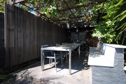 Moradia T8 para Venda em Carcavelos e Parede