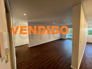 Apartamento T3 para Venda em Oeiras e São Julião da Barra, Paço de Arcos e Caxias