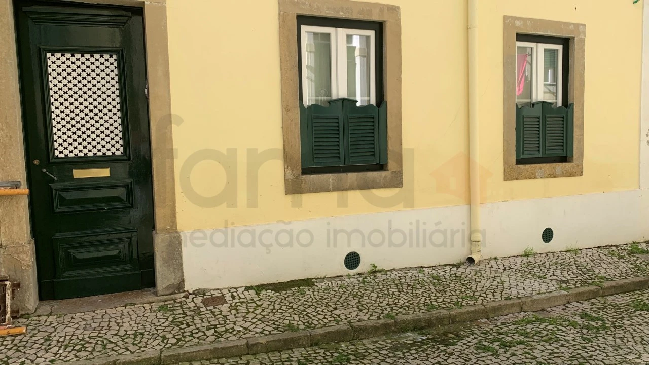Apartamento T2 para Arrendamento em Santa Maria Maior Foto 38