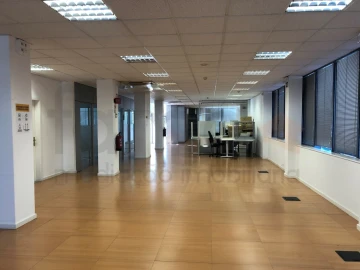 Escritório para Arrendamento em Carnaxide e Queijas