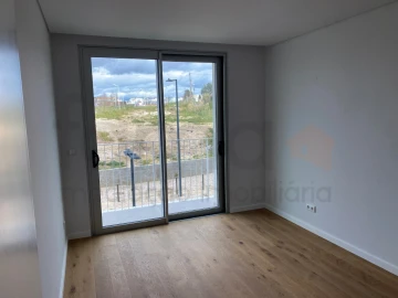 Apartamento T1 para Arrendamento em Carnide