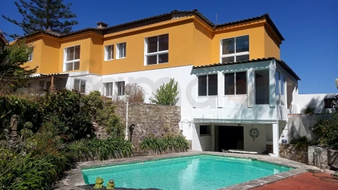 Moradia T6 para Venda em Oeiras e São Julião da Barra, Paço de Arcos e Caxias