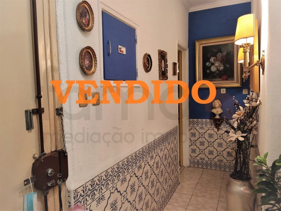 Apartamento T3 para Venda em Oeiras e São Julião da Barra, Paço de Arcos e Caxias Foto 1
