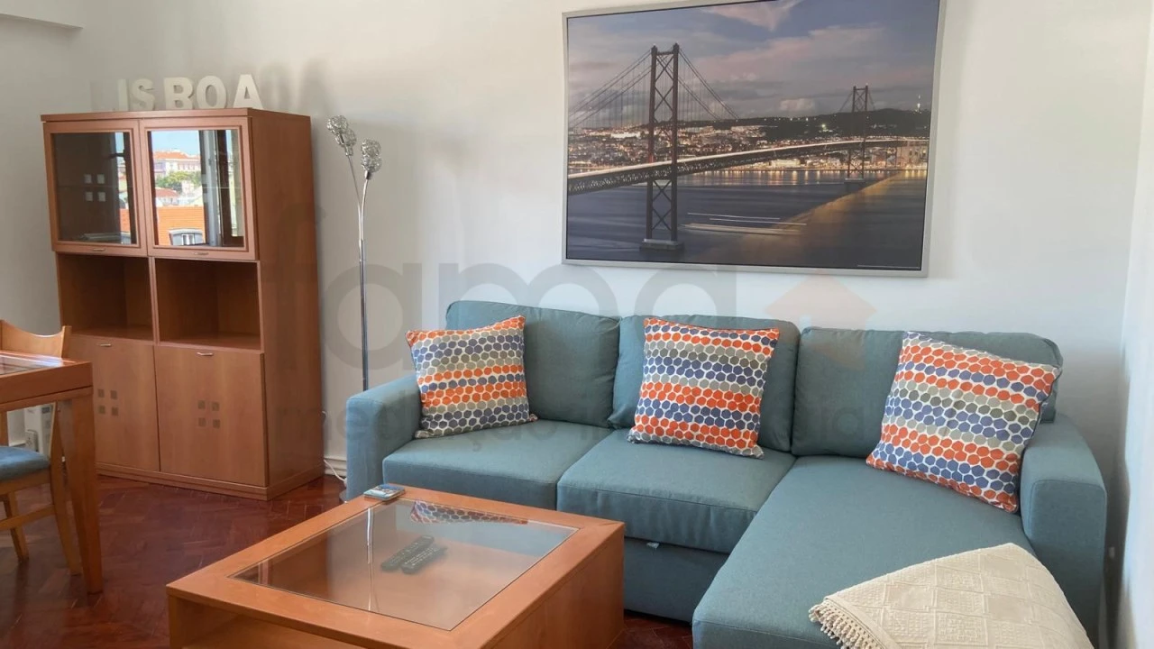 Apartamento T2 para Arrendamento em São Vicente Foto 3