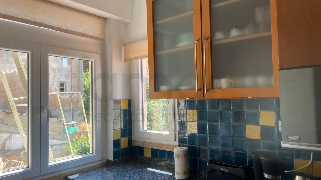 Apartamento T2 para Arrendamento em São Vicente Foto 7