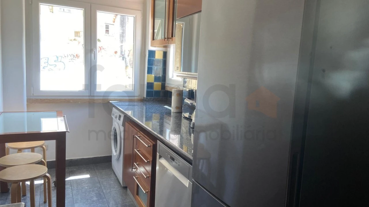 Apartamento T2 para Arrendamento em São Vicente Foto 9