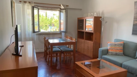 Apartamento T2 para Arrendamento em São Vicente