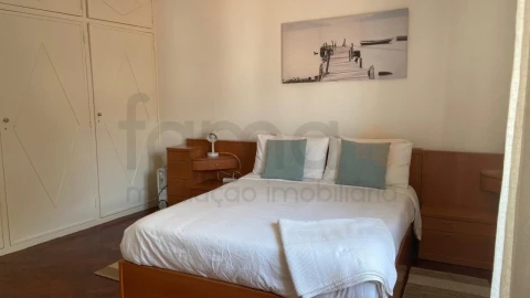 Apartamento T2 para Arrendamento em São Vicente