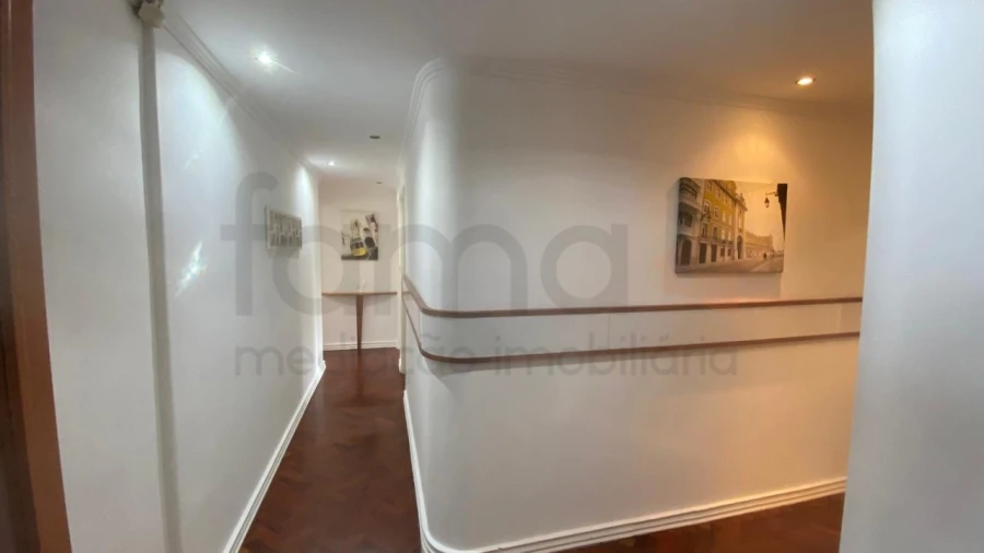 Apartamento T2 para Arrendamento em São Vicente Foto 18